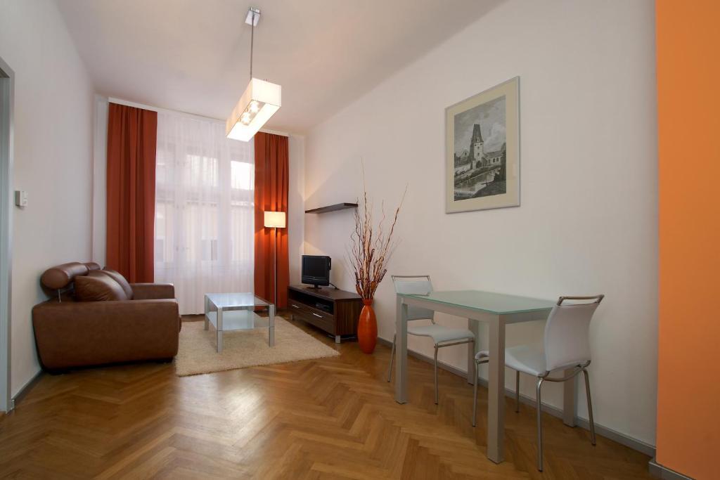 Residence U Cerne Veze Ceske Budejovice Rom bilde