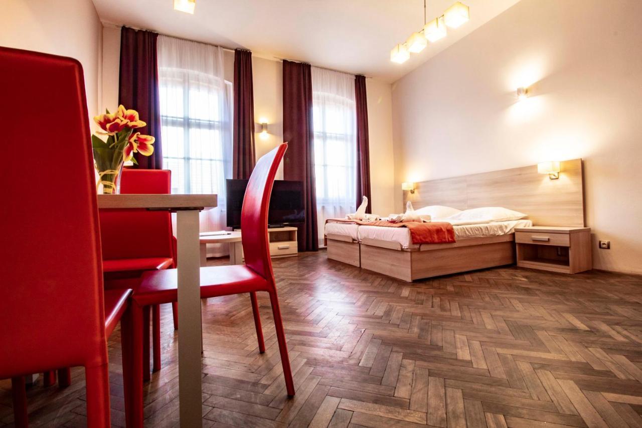 Residence U Cerne Veze Ceske Budejovice Rom bilde